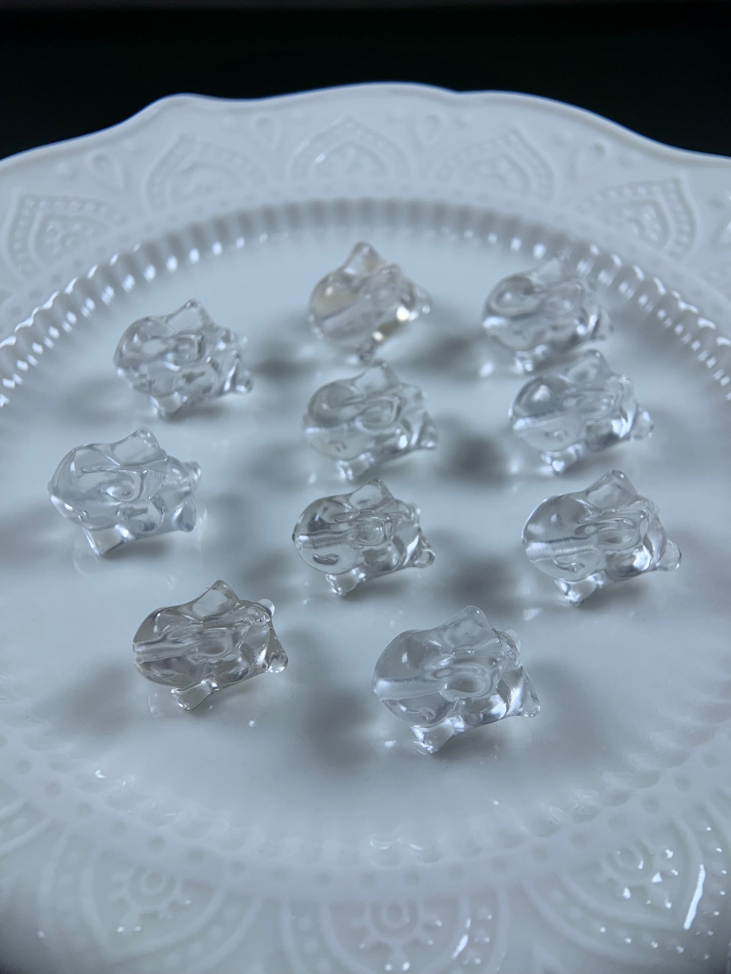 H Lovskaya Crystal Charm，Spacer Carving